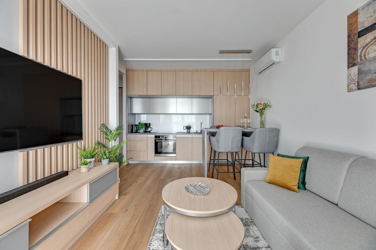 Diamond Suites - Sea View 格但斯克 外观 照片